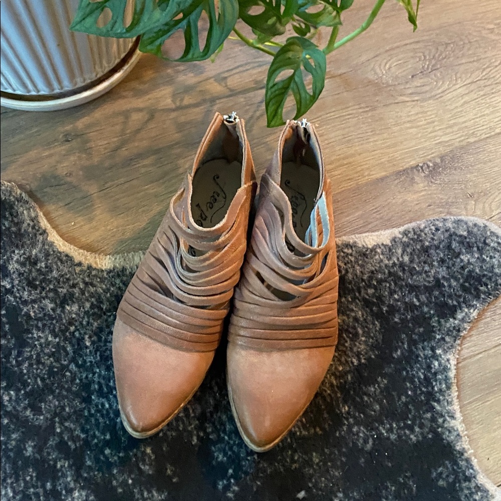 Free People || Lost Valley Leather Strappy Booties